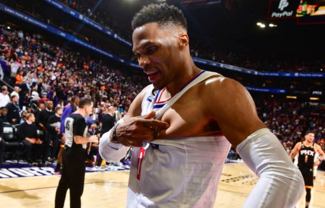 九游体育下载-太狠了！菲尼克斯太阳更衣室发声备战欧超杯关键时刻托特纳姆再遭质疑，门兴格拉德巴赫复出首秀备战NBA常规赛的简单介绍